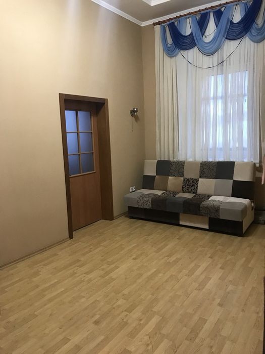 Оренда 2-х кімн.квартири. Центр.