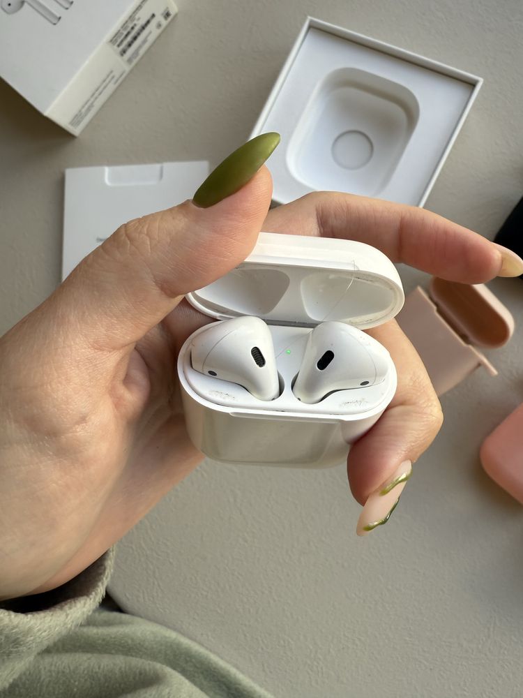 Навушники AirPods 2