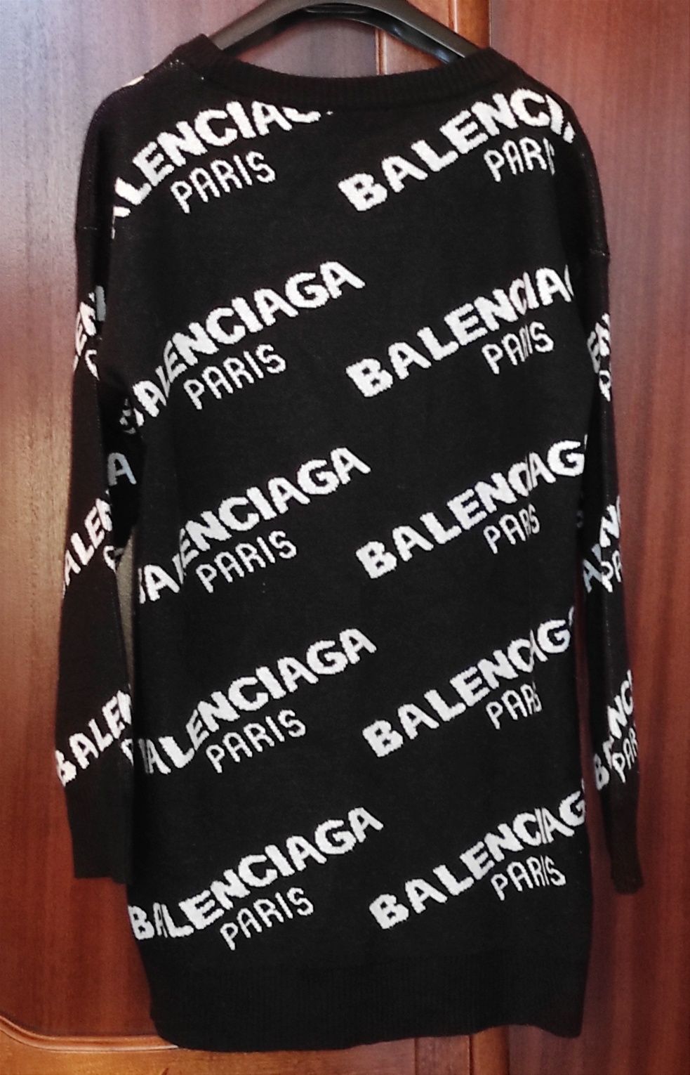 Sweter Balenciaga długi czarny rozmiar S