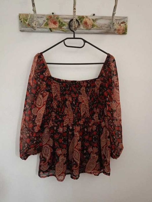 Wzorzysta bluzka hiszpanka damska