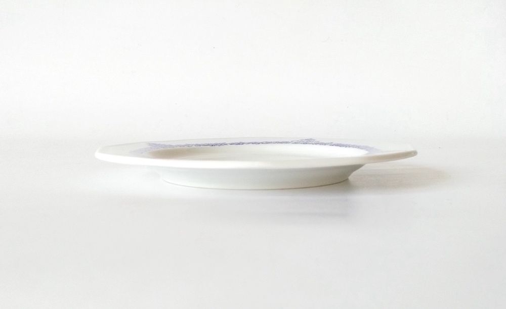 Talerz talerzyk śniadaniowy Orbis porcelana Lubiana logo PRL