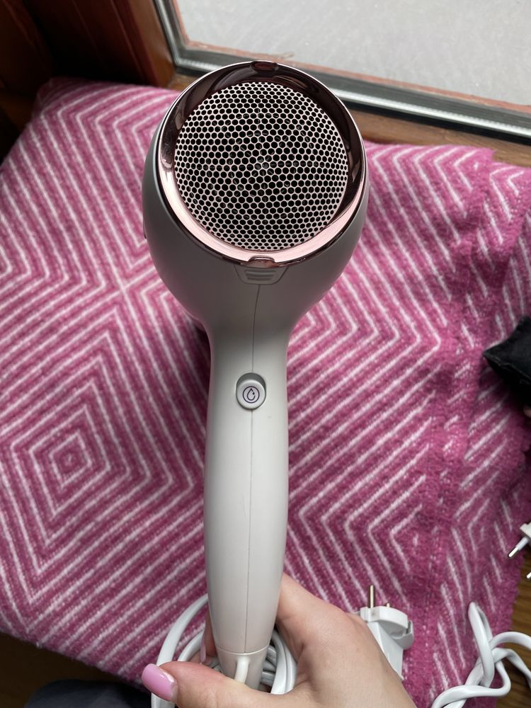 Фен Philips HP8280/03 MoistureProtect