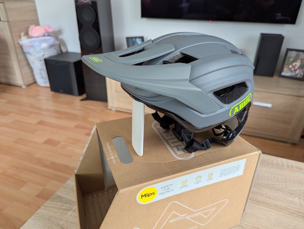 ABUS Cliffhanger Mips M Kask enduro trail