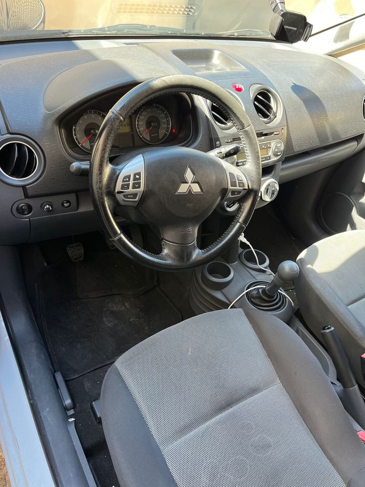Mitsubishi Colt 1.3 Inform pack
