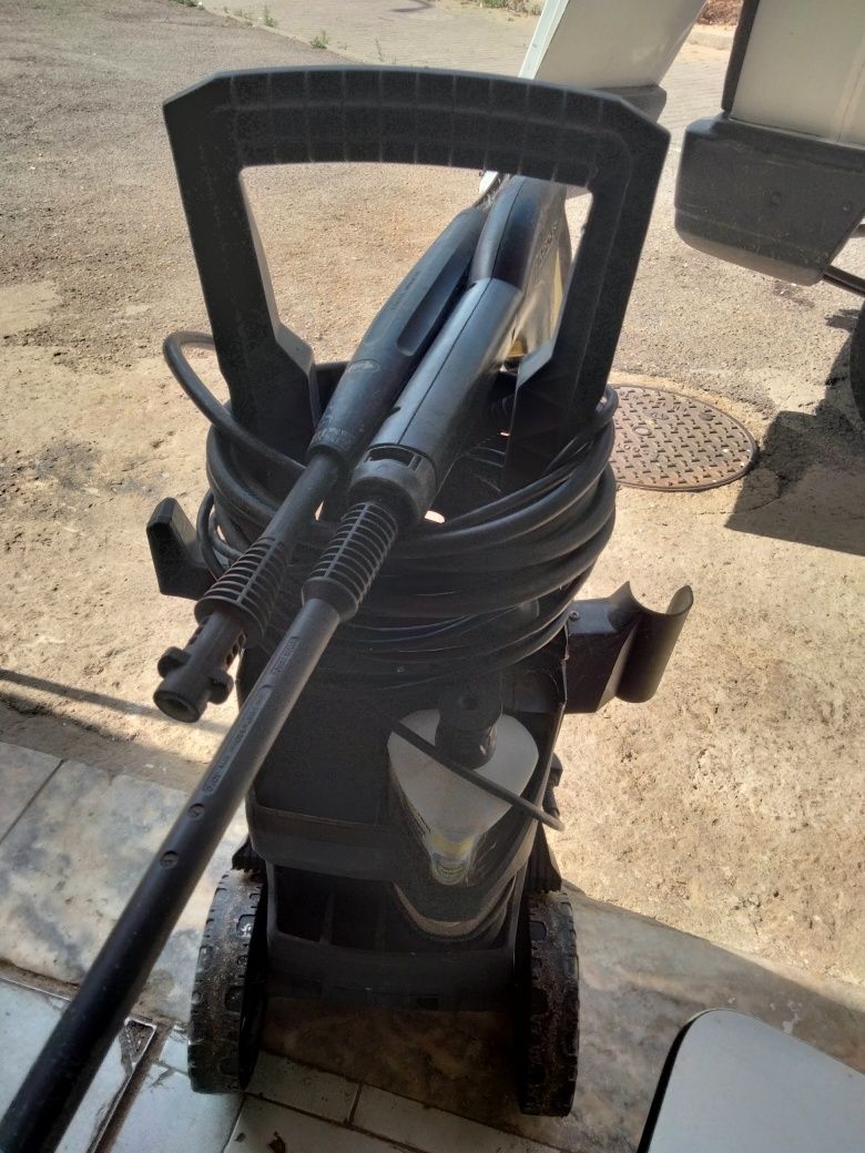 Máquina de alta pressão Karcher k4.640