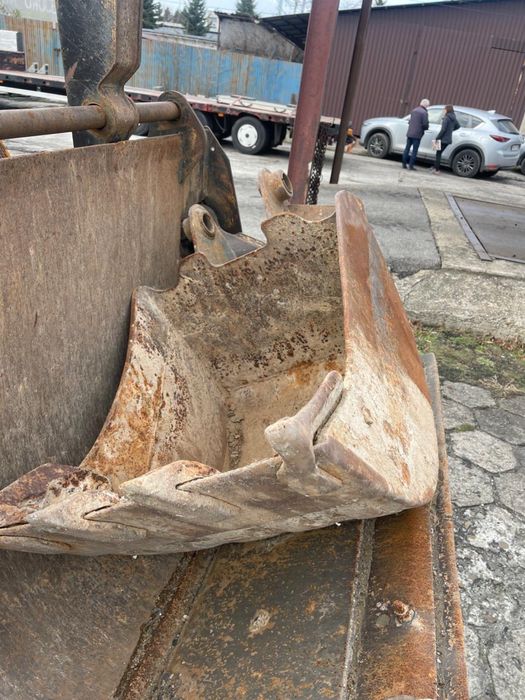 Ковш до екскаватора JCB 30 см