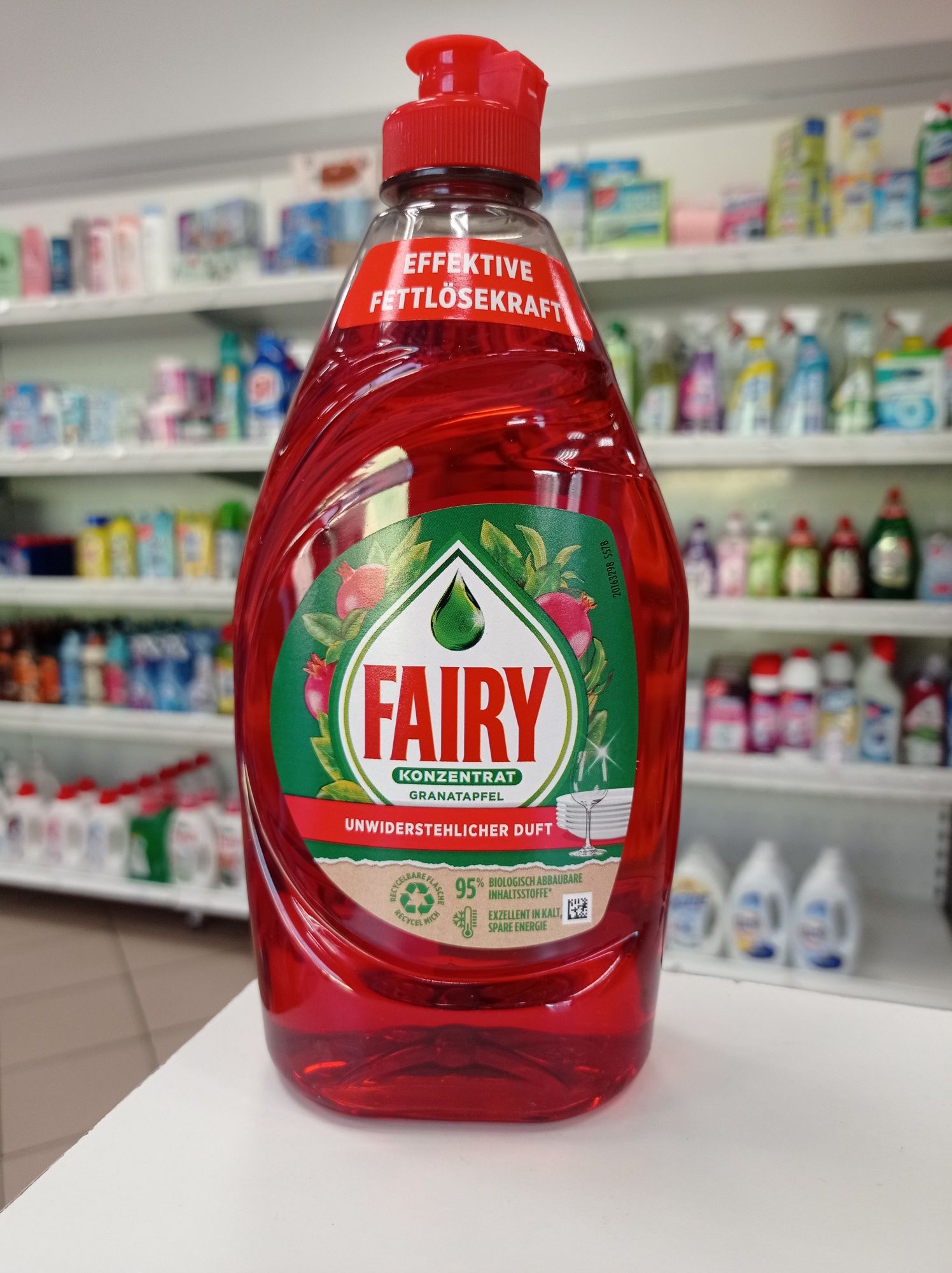 Koncentrat do naczyń Fairy z Niemiec