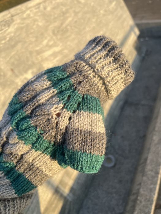 Handmade! Sweterek dla psa lub kota na zamowenie