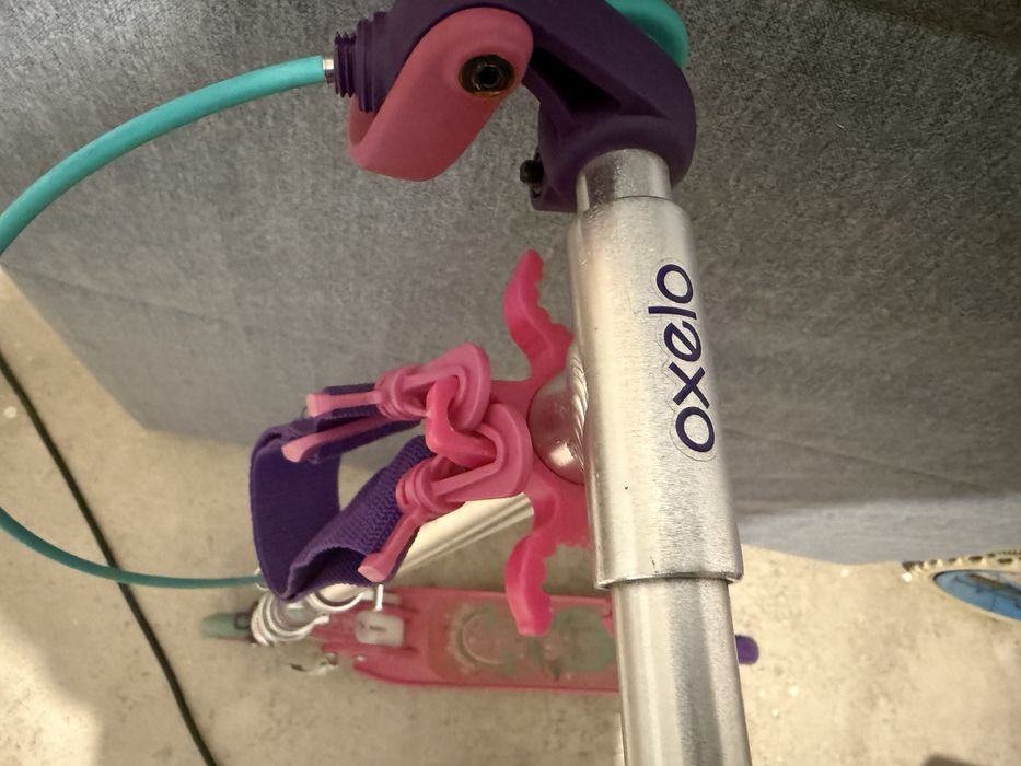 Vendo trotinete de menina - excelente estado