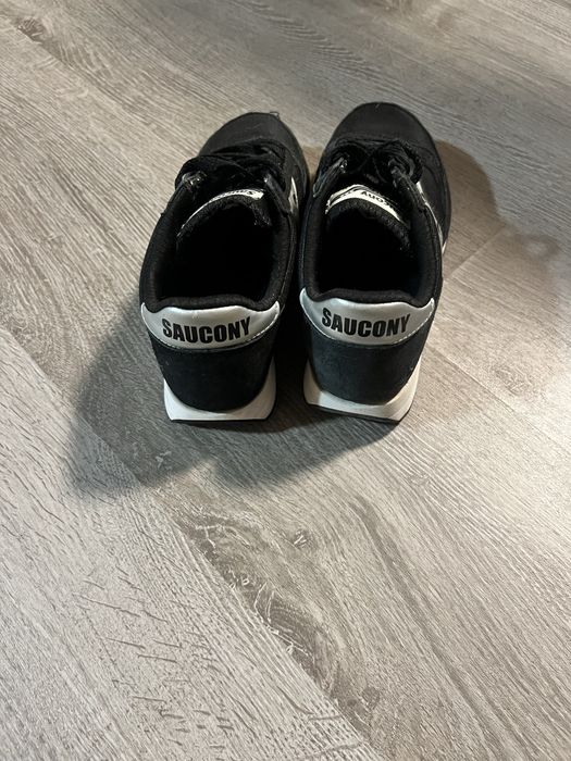 Продам кросы saucony 38p