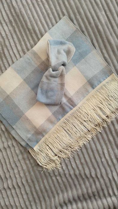 Шарф з пов'язкою блакитний