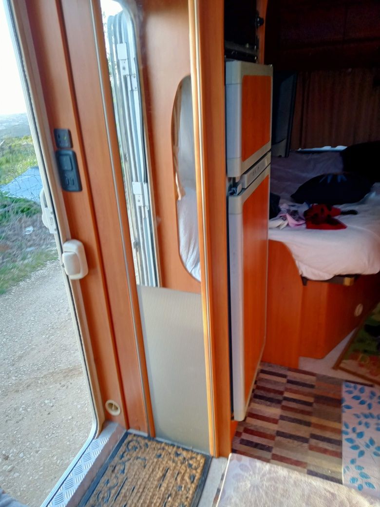 Vendo autocaravana