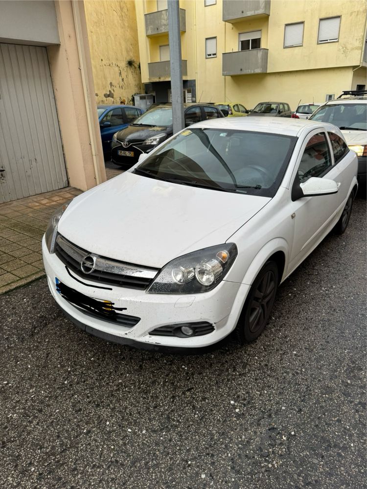 Opel Astra 1.7 GTC