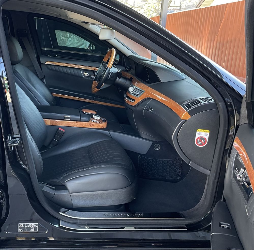 Броньований Mercedes-Benz s600 w221 Guard