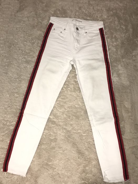 Spodnie białe rurki z lampasami stradivarius 36