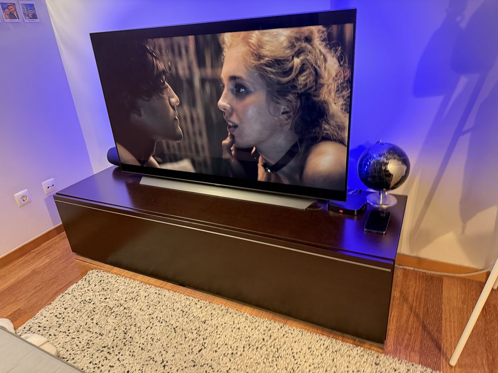 Movel de TV em Madeira Maciça