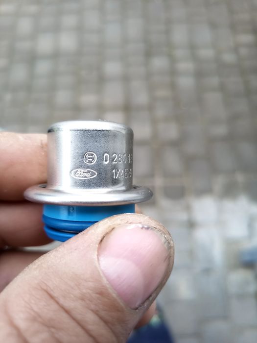 Датчик тиску топлива