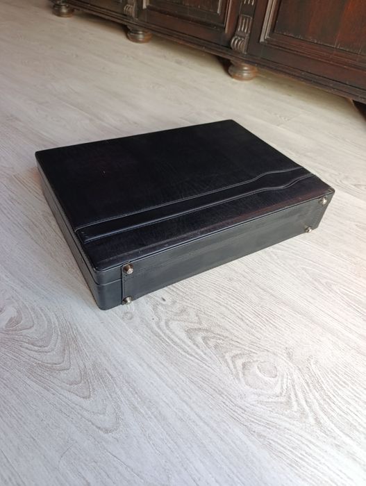 Walizka, neseser, aktówka