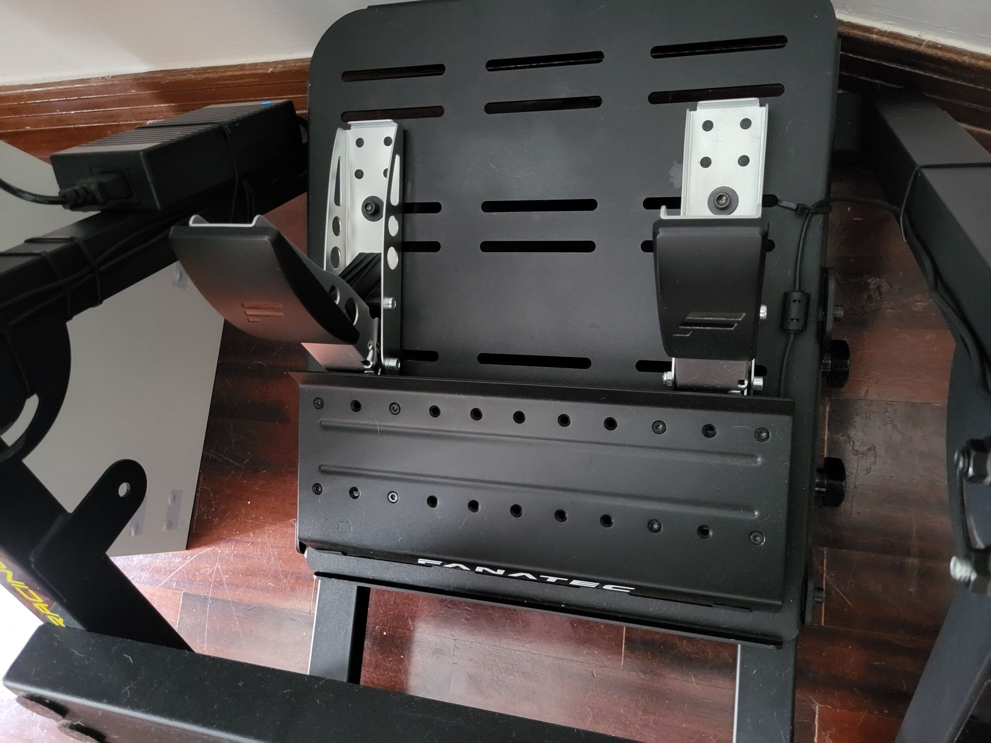 Conjunto fanatec , Troco tv lg oled c5 55 nova.
