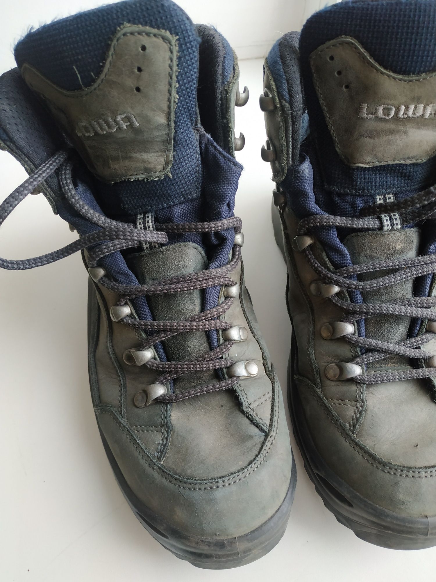 Ботинки Lowa GTX Mid