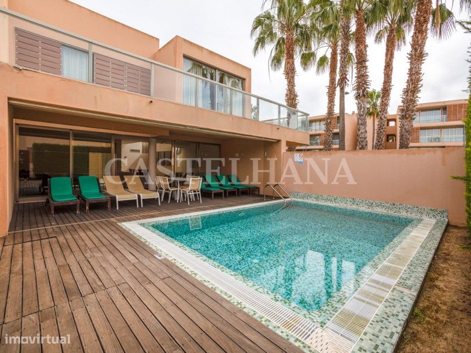 Moradia T4 com piscina em novo empreendimento na Reserva Natural do...