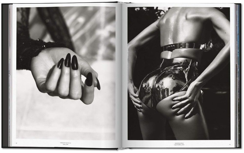 Книга Mert Alas and Marcus Piggott: Charlotte Cotton.