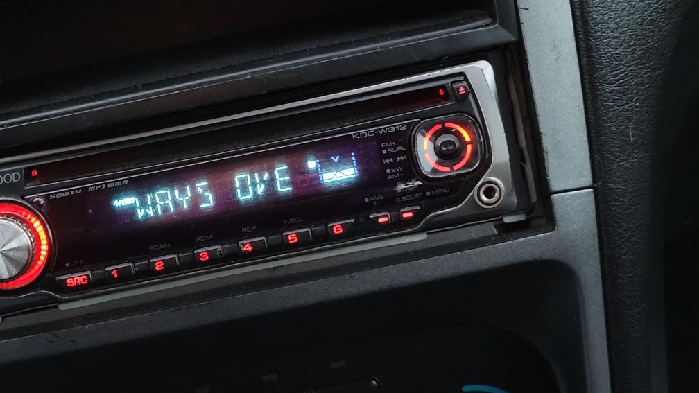 Solidne Radio Samochdowe CD AUX FM Kenwood KDC-W312 Kostki ISO
