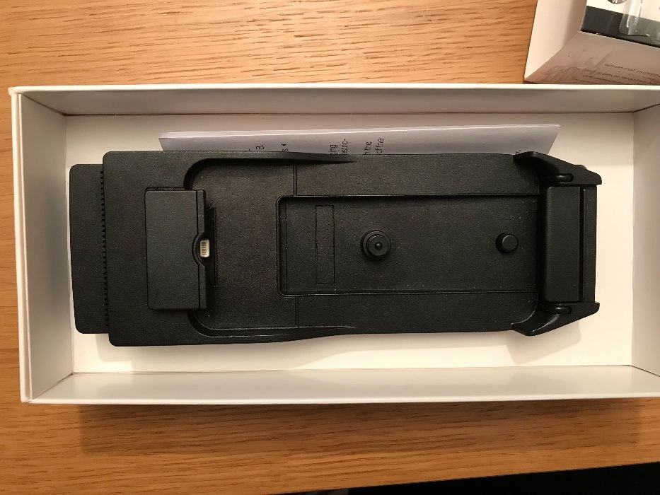 BMW snap-in-adapter for Iphone 5