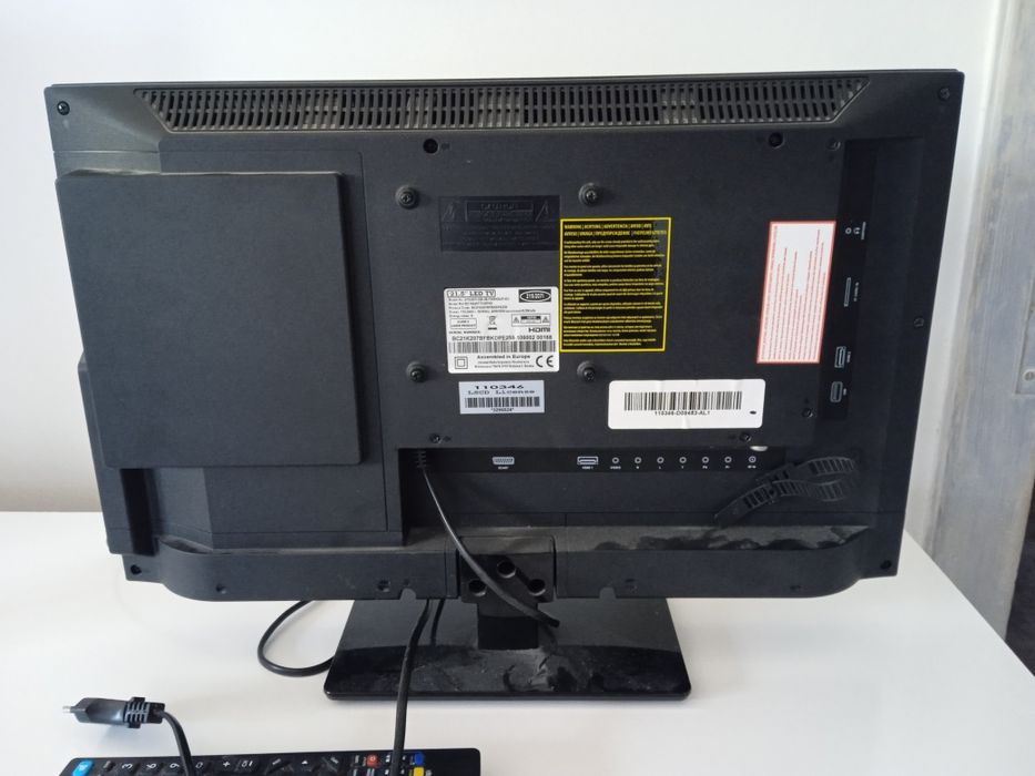Telewizor LED Blaupunkt 21,5" z DVD