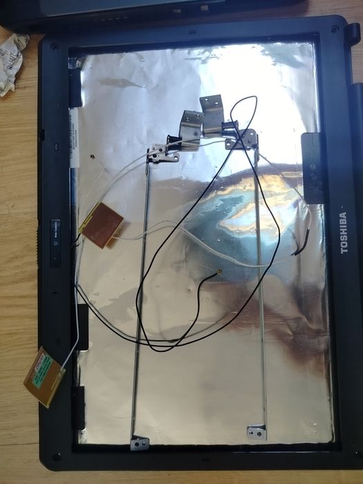 Części laptop Toshiba Satellite L300D MATRYCA