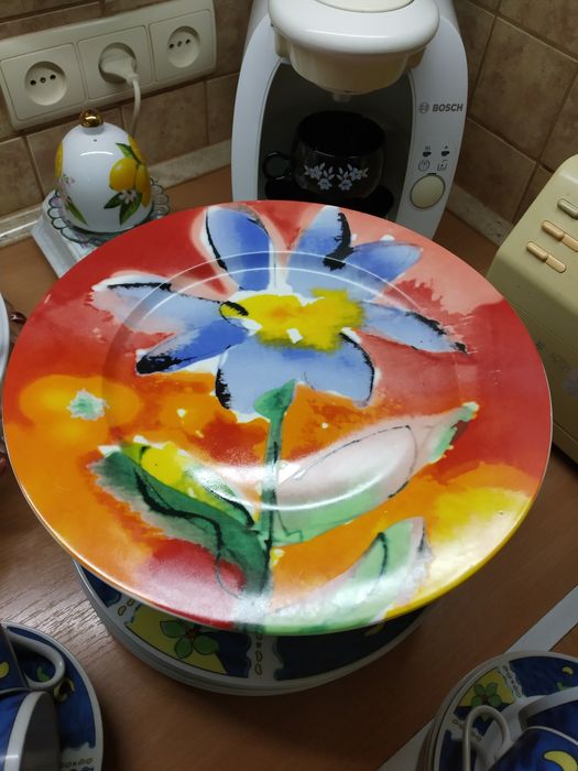 Столовый сервиз форфор,блюдо для торта в подарок