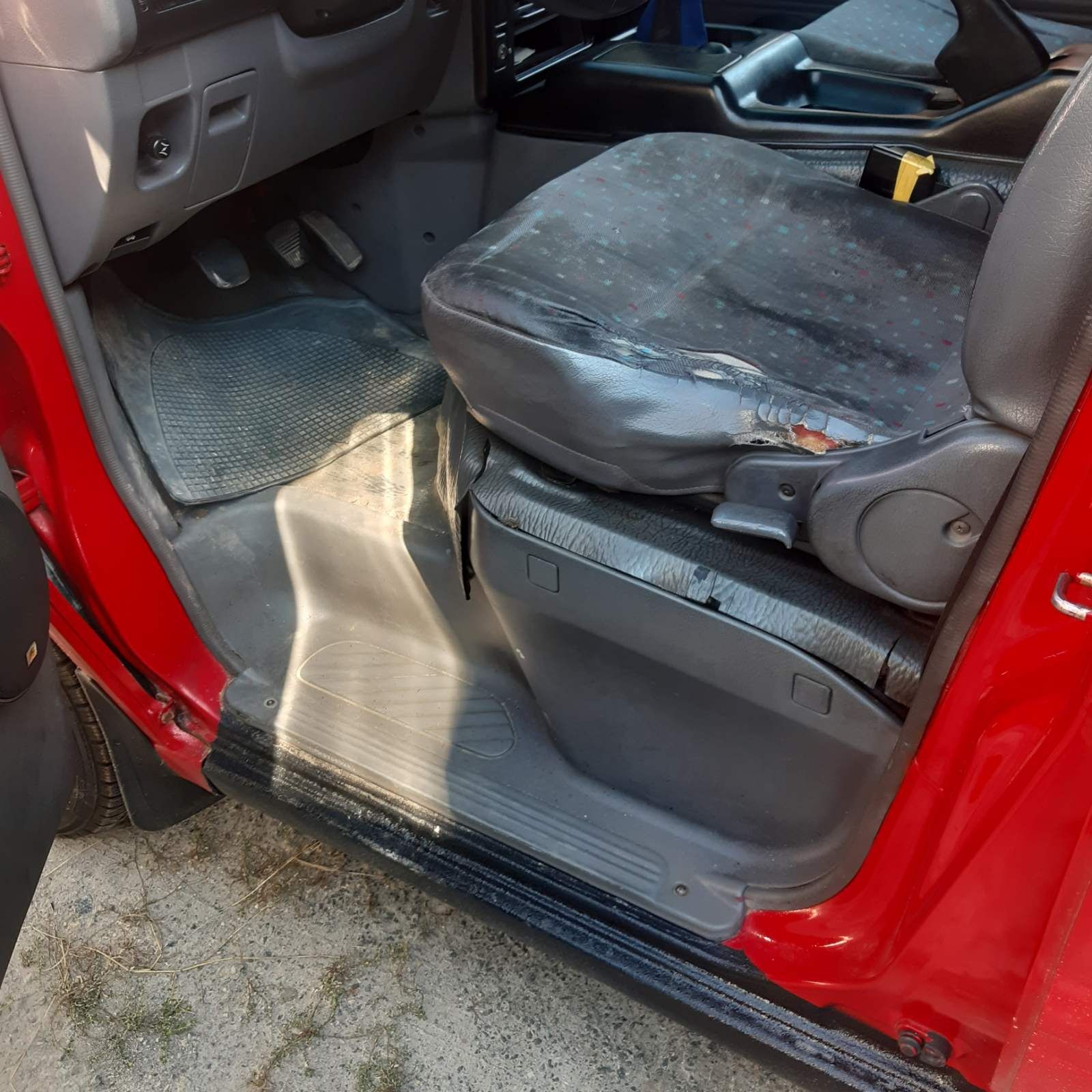 Продаю автомобіль Nissan Vanette