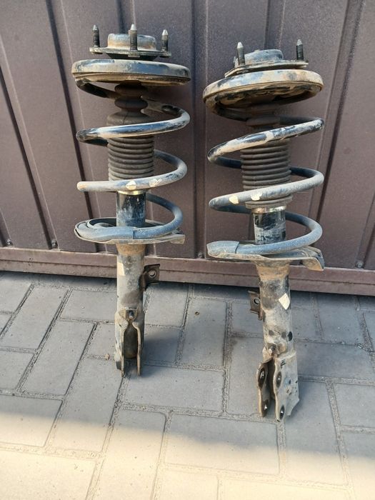 Стойки в сборе с пружинами Аутлендер XL