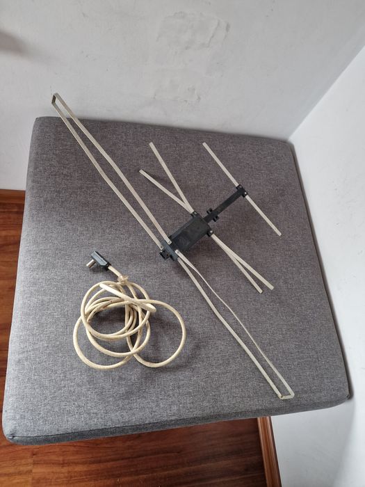 Antena TV telewizyjna + kabel + wtyka