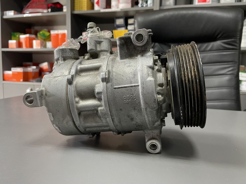 Компресор клндиціонера кліми 3Q0816803B Denso
vw Jetta MK7,джета мк7.