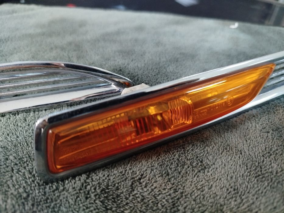 Kpl oświetlenia zew ford  mondeo MK4 kierunki podświet luster i tablic