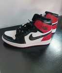Nike Air Jordan Red