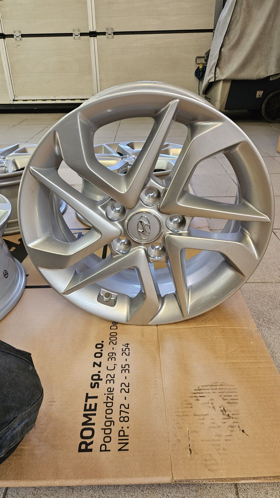 felgi aluminiowe 16" 5x114,3 6,5x16 ET 45 Hyundai Kia Mazda Toyota