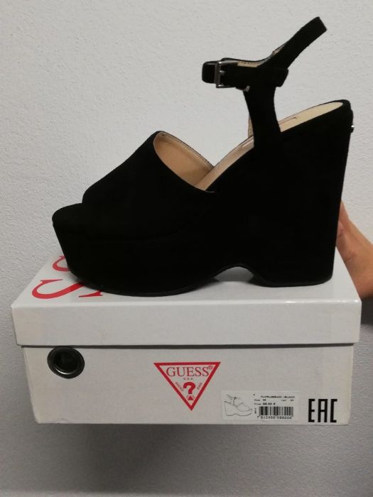 Sandálias Guess 36