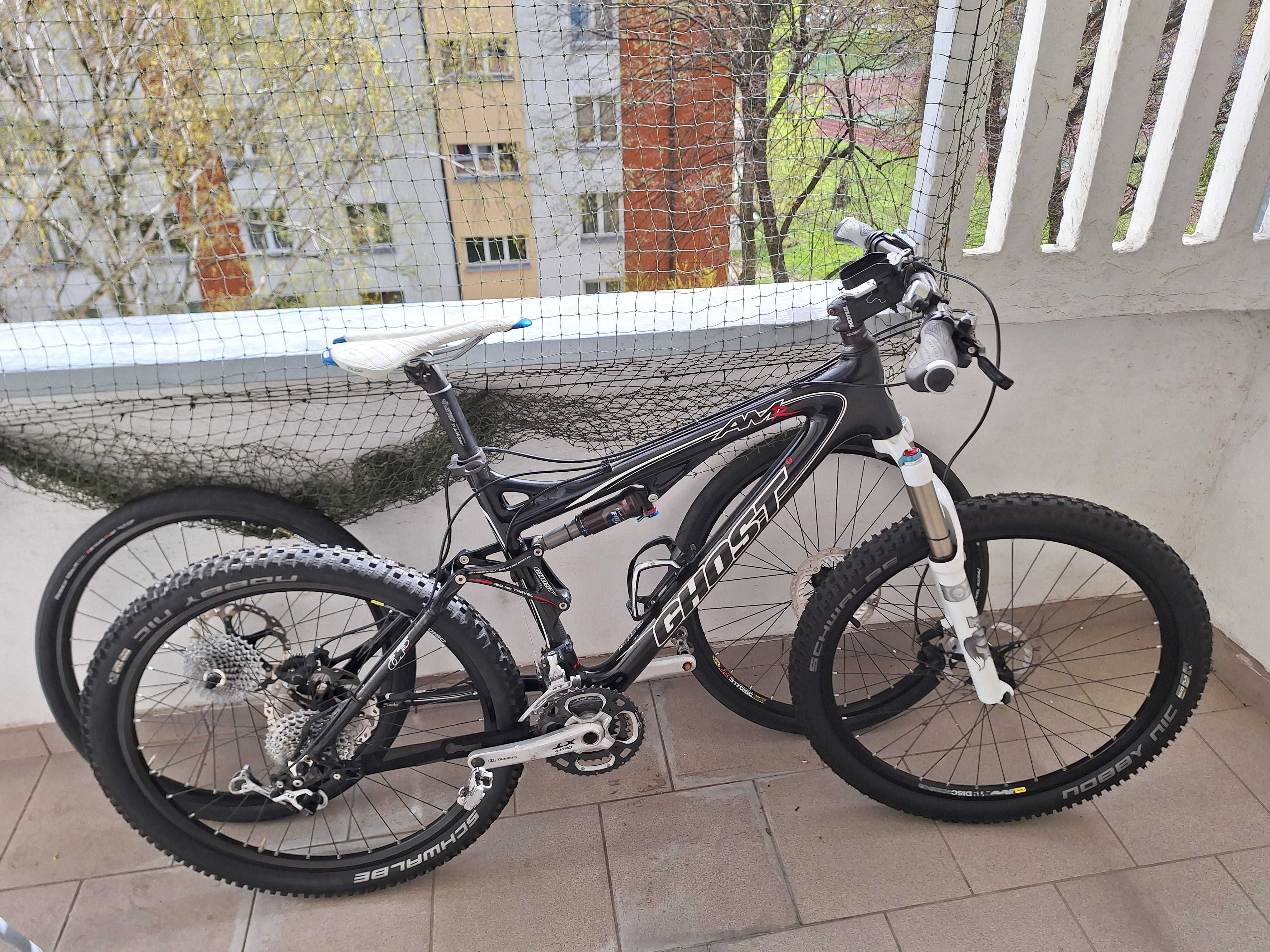 Rower MTB full Ghost AMR Karbon 2 komplety kół