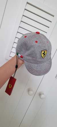 Czapka dziecięca z daszkiem Ferrari