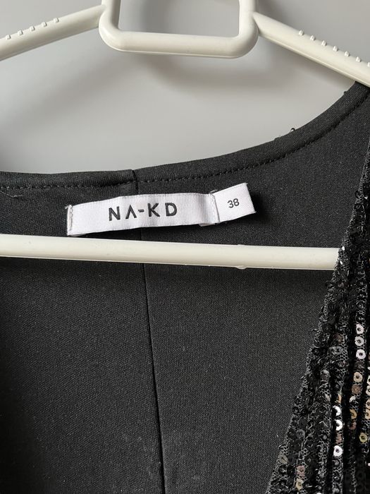 Sylwestrowo imprezowa sukienka w cekiny