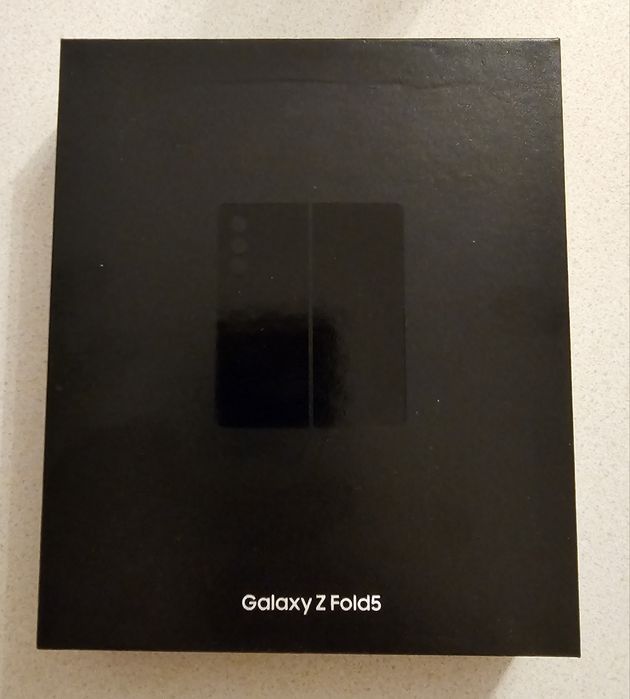 Samsung Galaxy FOLD5 12/512GB gwarancja do lipca 2026 NOWY