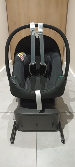 Fotelik samochodowy Cybex Aton B2 i-size z bazą Base One