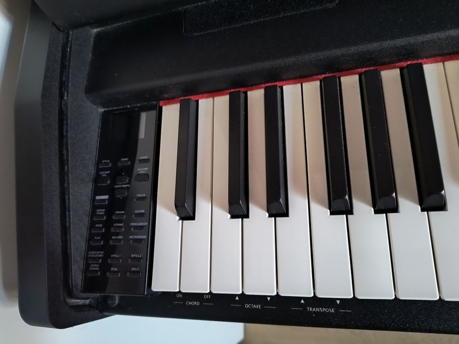Pianino cyfrowe używane jak nowe