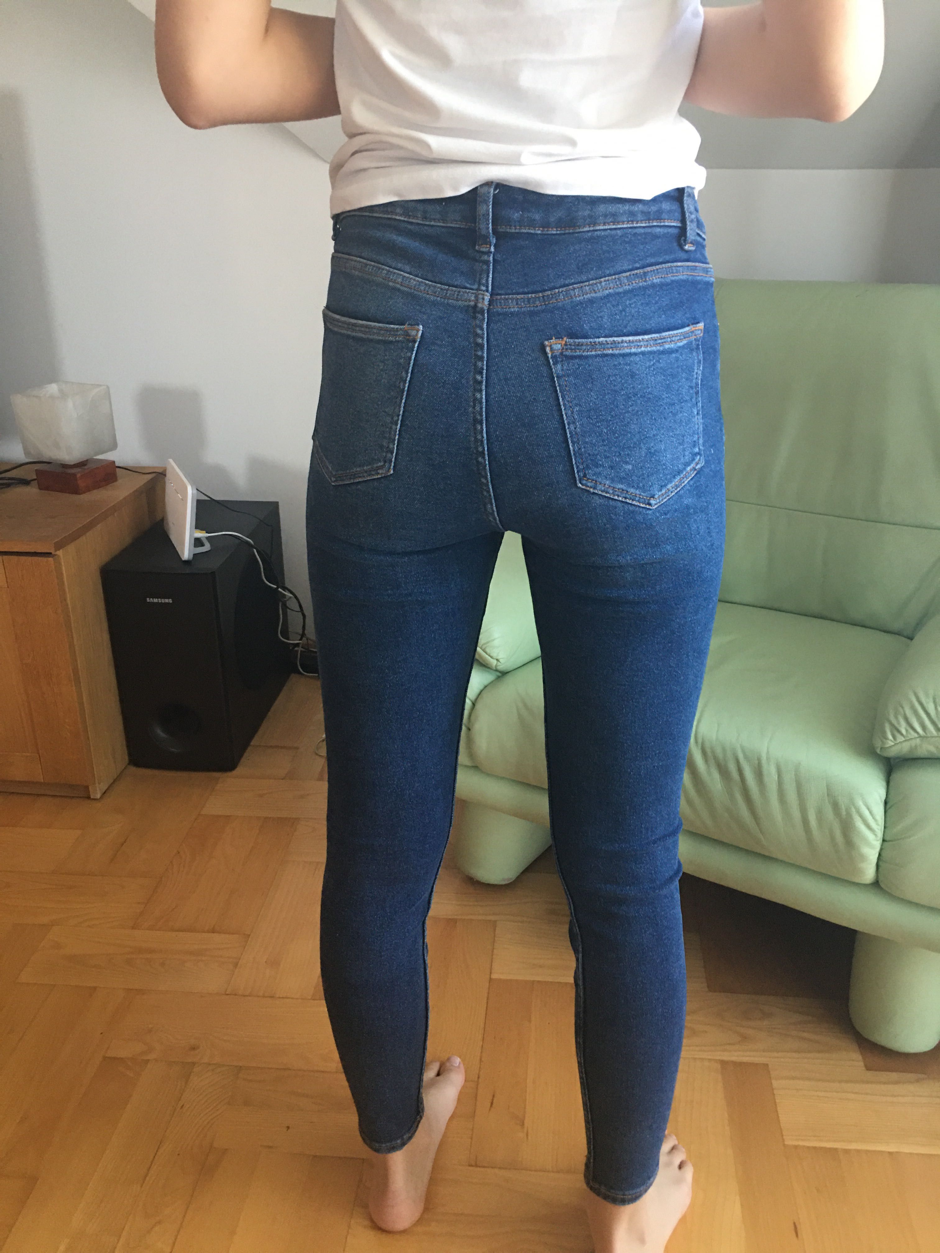 Spodnie jeans rurki 36