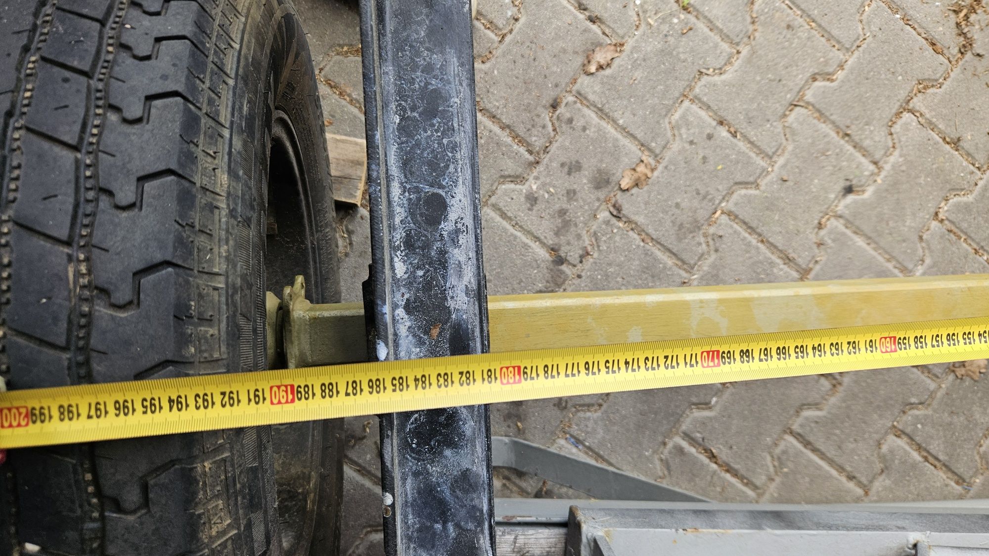 Oś z alufelgami  114.3x14 do przyczepy podłodziowej usa