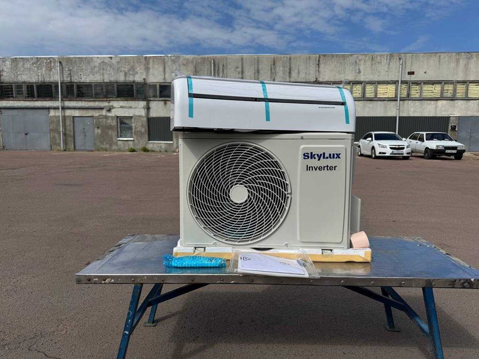 Кондиціонер SkyLux інверторна спліт-система до 20 м². Гарантія!