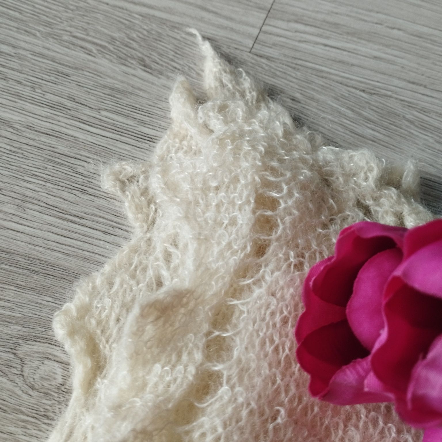 Miękka moherowa chusta handmade | Naturalna włóczka