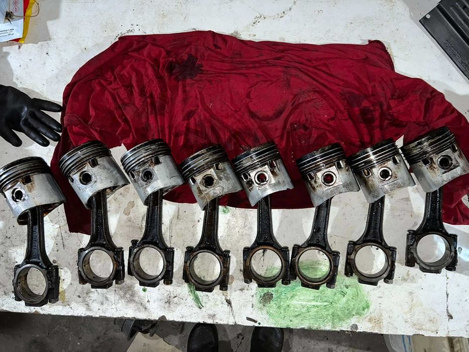 Шатун ЗіЛ 130 130-1004050